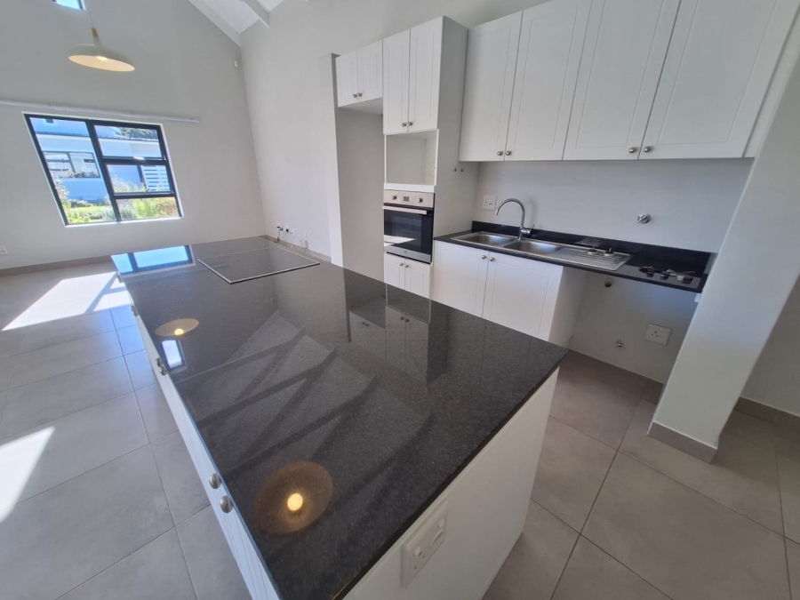 To Let 2 Bedroom Property for Rent in Keurboomstrand Western Cape